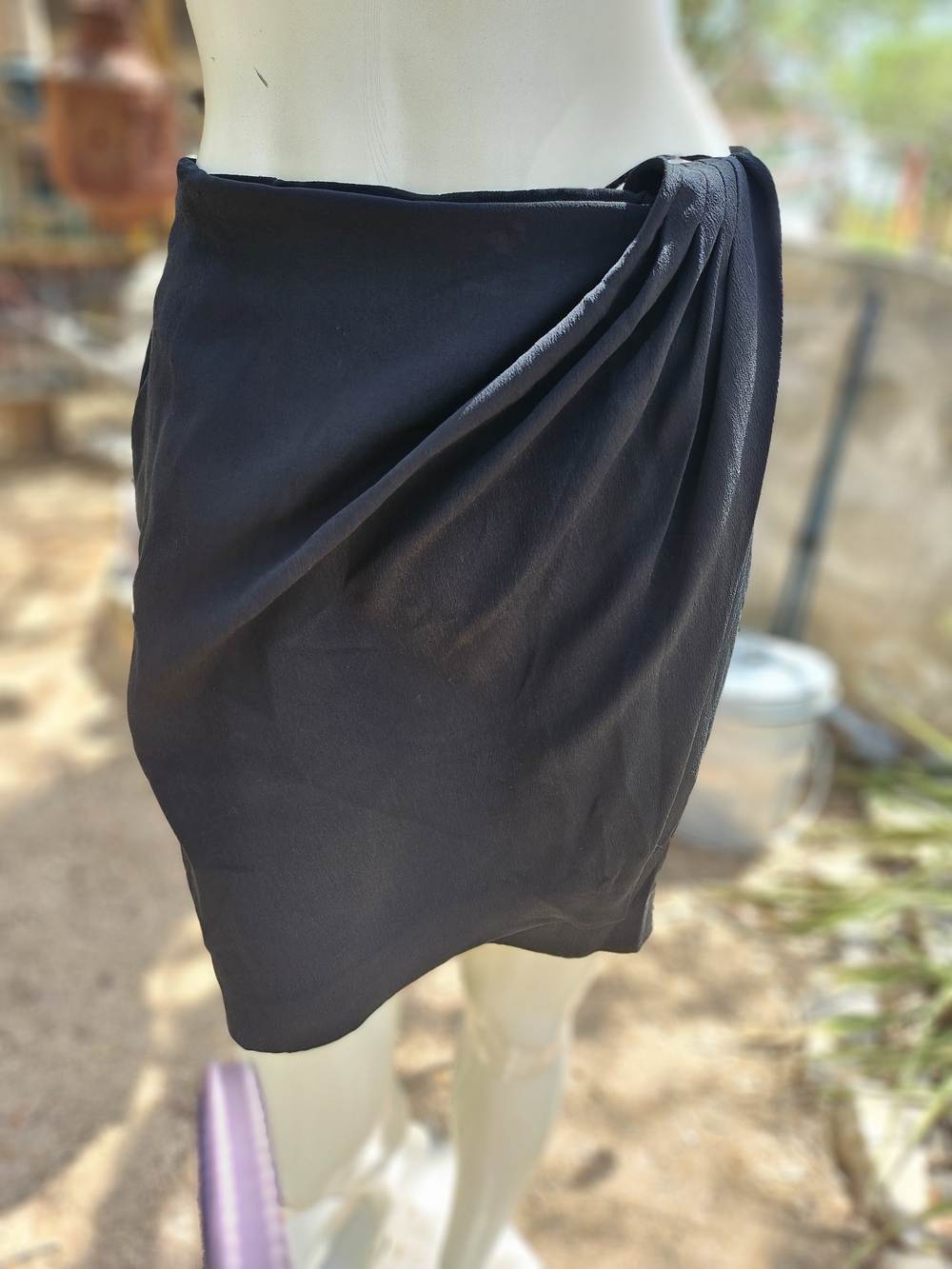 Donna Karan Black 100% Silk Draped Pencil Skirt 4